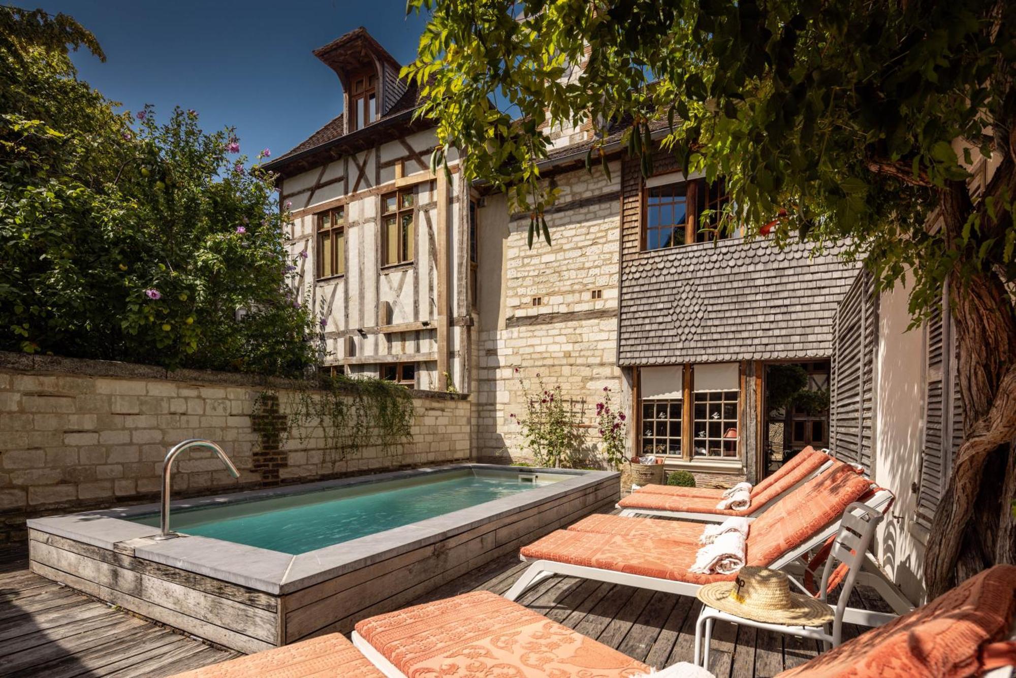 La Maison De Rhodes Hotel & Spa ทรัวส์ ภายนอก รูปภาพ