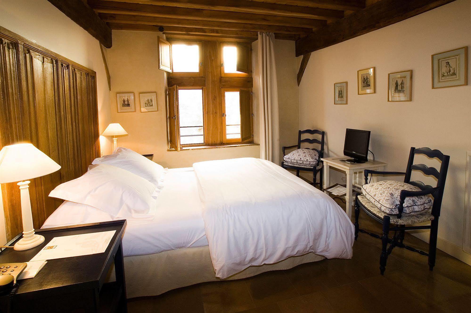 La Maison De Rhodes Hotel & Spa ทรัวส์ ภายนอก รูปภาพ